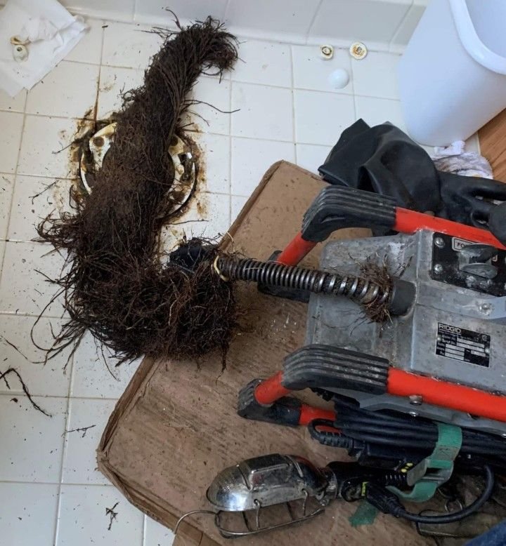 سحب جورات وتنظيف بالوعات 