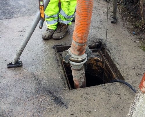 افضل تنكر سحب مجاري بالكويت: خدمة سريعة، احترافية، ومتوفرة 24 ساعة